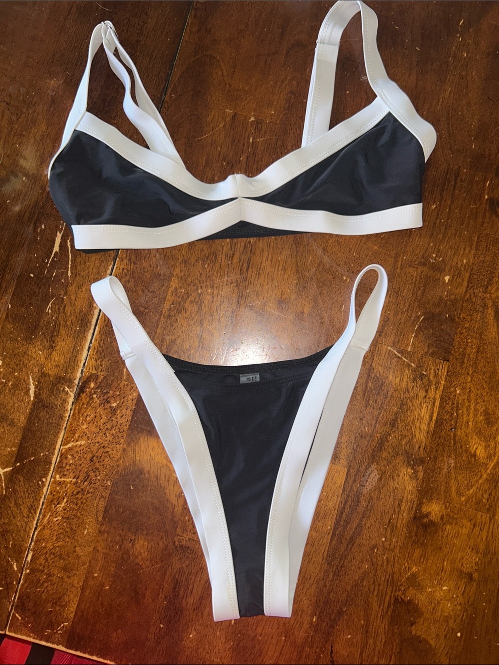 SHEIN Black and White Contrast Bikini Set